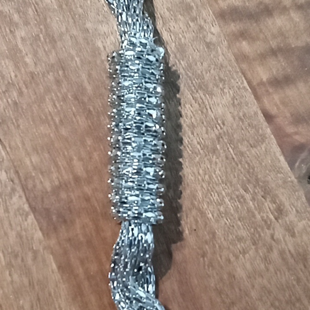Two Piece Jewelry Set - Picture 4 of 5